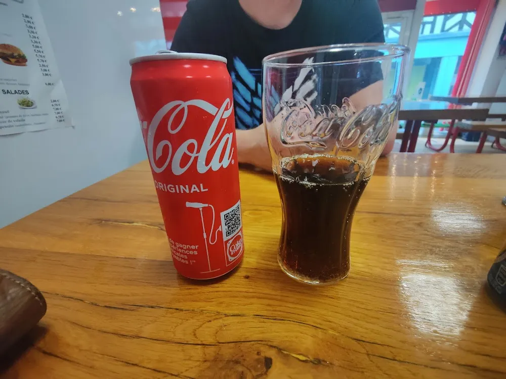 Cola
